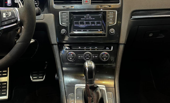 VW - VolksWagen Golf GTi 2.0 TSI 220cv Aut. 2015 Gasolina-8