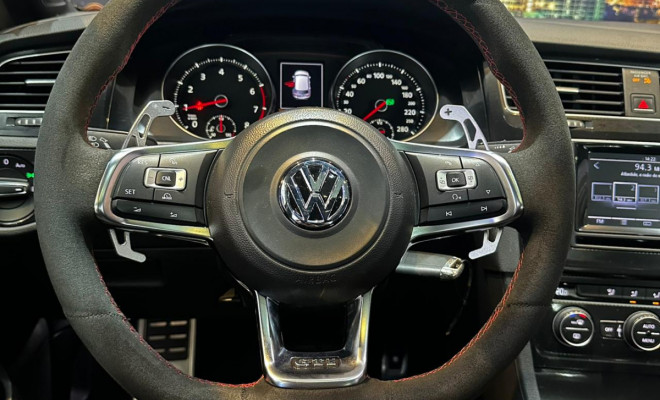VW - VolksWagen Golf GTi 2.0 TSI 220cv Aut. 2015 Gasolina-6