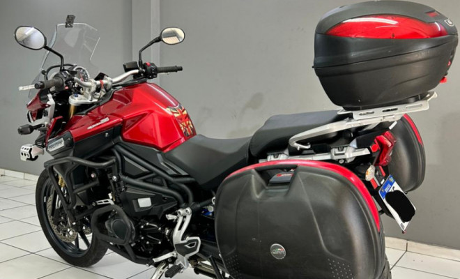 TRIUMPH TIGER 1200 EXPLORER XR 2016 Gasolina-11