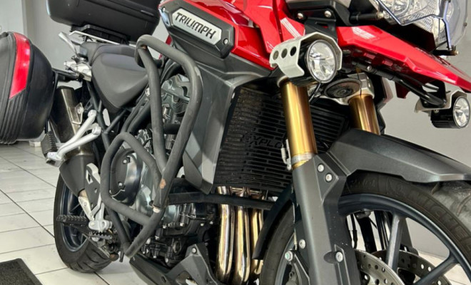 TRIUMPH TIGER 1200 EXPLORER XR 2016 Gasolina-1
