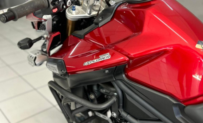 TRIUMPH TIGER 1200 EXPLORER XR 2016 Gasolina-9