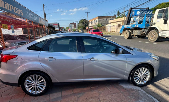 Ford Focus Sedan 2.0 16V/2.0 16V Flex 4p Aut. 2016 Flex-4