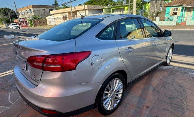 Ford Focus Sedan 2.0 16V/2.0 16V Flex 4p Aut. 2016 Flex-6