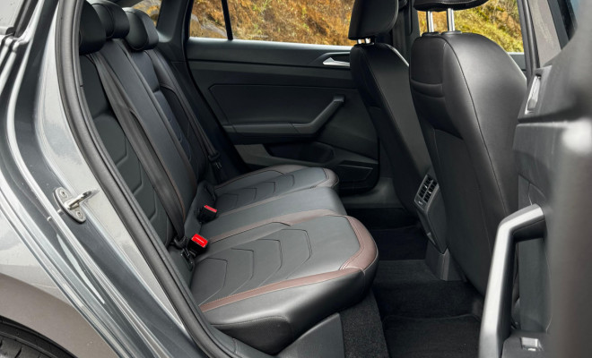 VW - VolksWagen VIRTUS Highline 200 TSI 1.0 Flex 12V Aut 2024 Flex-5