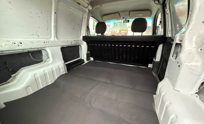 Peugeot Partner Furgão 1.6 16V/ 1.6 16V Flex 3p 2018 Flex-5