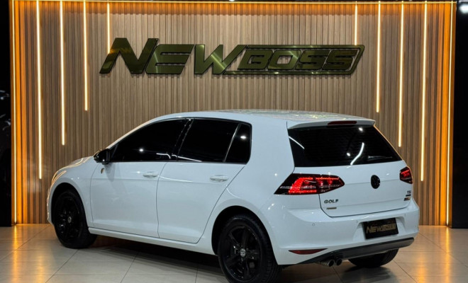 VW - VolksWagen Golf Highline 1.4 TSI 140cv Mec. 2015 Gasolina-2