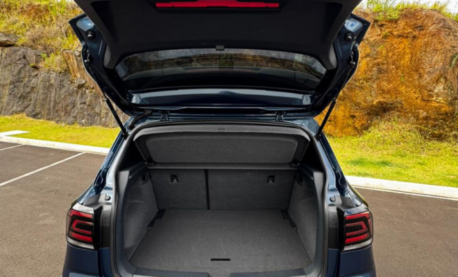 VW - VolksWagen T-Cross Hig. 250 TSI 1.4 Flex 16V 5p Aut 2020 Flex-9