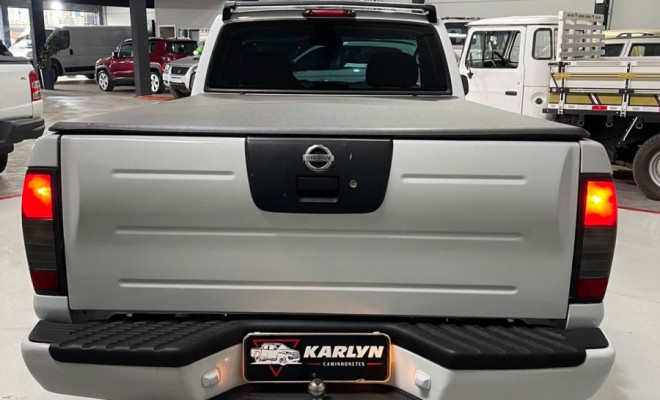 Nissan Frontier XE CS 4x2 2.8 TB Interc. Dies. 2004 Diesel-7