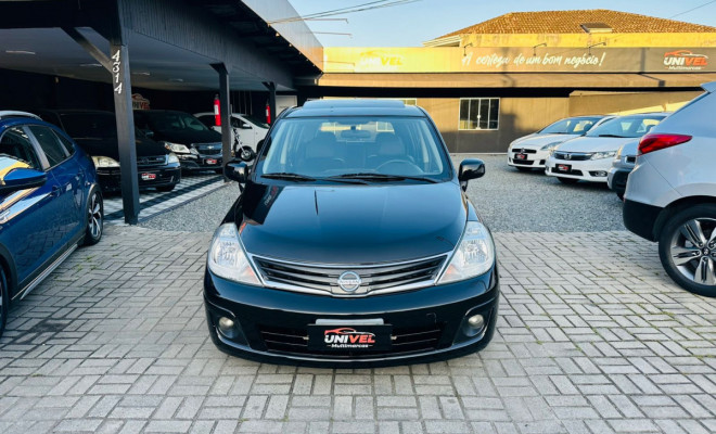 Nissan TIIDA Sedan 1.8 16V Flex Fuel 4p Aut. 2013 Flex-0