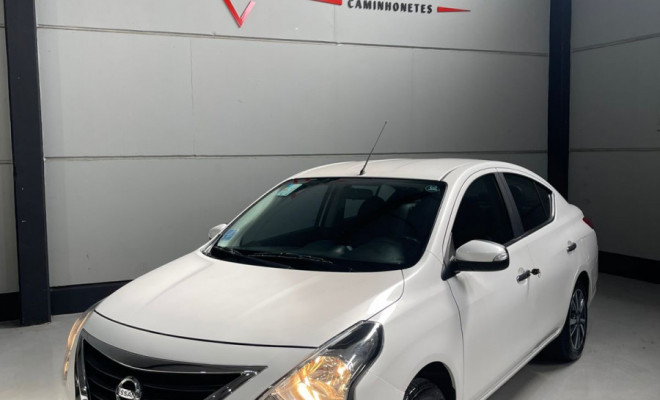 Nissan VERSA SL 1.6 16V FlexStart 4p Mec. 2018 Flex