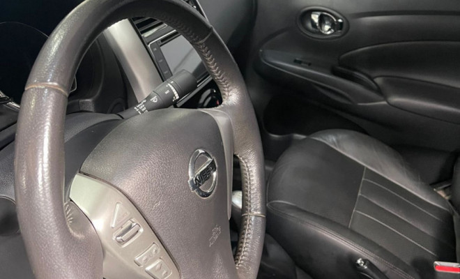 Nissan VERSA SL 1.6 16V FlexStart 4p Mec. 2018 Flex-3