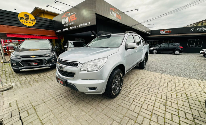 GM - Chevrolet S10 Pick-Up LT 2.8 TDI 4x4 CD Diesel Aut 2013 Diesel-1