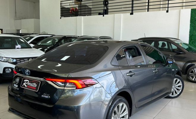 Toyota Corolla Altis 1.8 16V Aut. (Híbrido) 2023 Híbrido-1