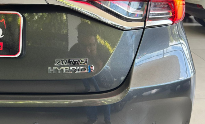 Toyota Corolla Altis 1.8 16V Aut. (Híbrido) 2023 Híbrido-8