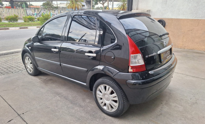 Citroën C3 GLX 1.4/ GLX Sonora 1.4 Flex 8V 5p 2011 Flex-5