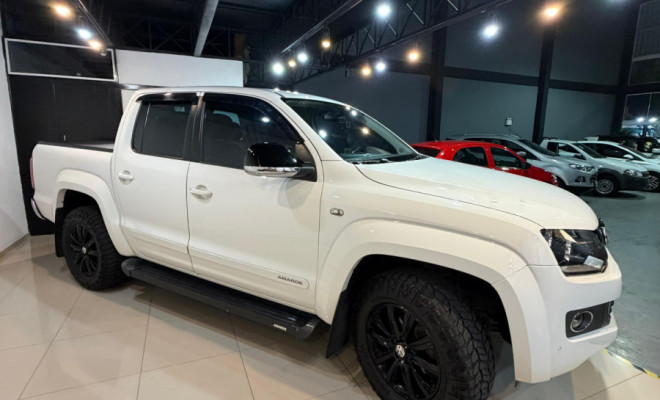 VW - VolksWagen AMAROK High.CD 2.0 16V TDI 4x4 Dies. Aut 2015 Diesel-2