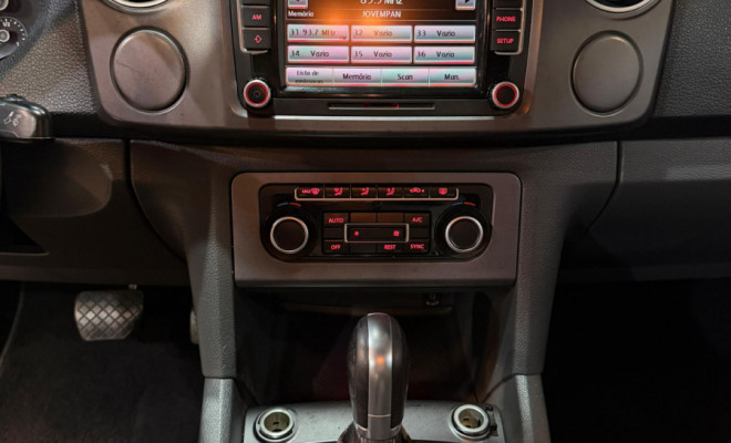 VW - VolksWagen AMAROK High.CD 2.0 16V TDI 4x4 Dies. Aut 2015 Diesel-14