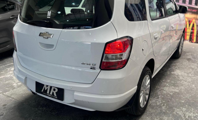 GM - Chevrolet SPIN LT 1.8 8V Econo.Flex 5p Aut. 2014 Flex-8