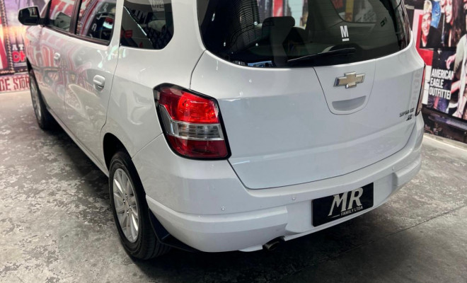 GM - Chevrolet SPIN LT 1.8 8V Econo.Flex 5p Aut. 2014 Flex-4
