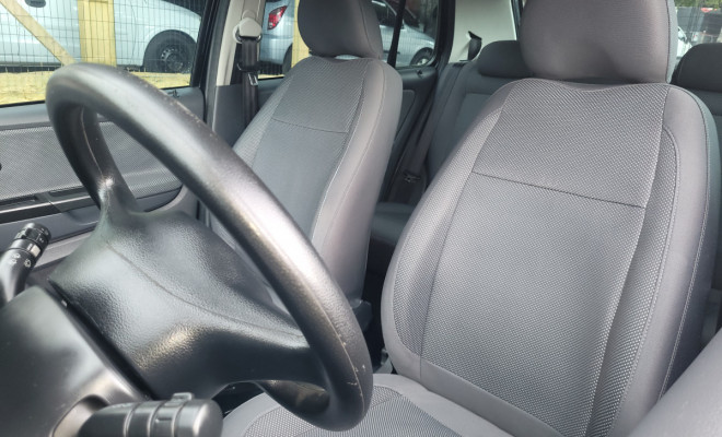 VW - VolksWagen Fox 1.0 Mi Total Flex 8V 5p 2010 Flex-6