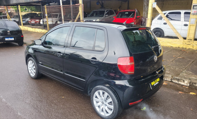 VW - VolksWagen Fox 1.0 Mi Total Flex 8V 5p 2010 Flex-4
