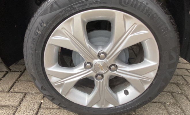 GM - Chevrolet ONIX SEDAN Plus LTZ 1.0 12V TB Flex Aut. 2024 Flex-10