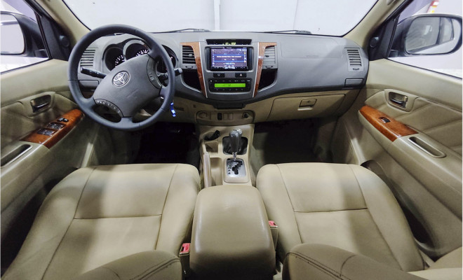 Toyota Hilux SW4 SRV D4-D 4x4 3.0 TDI Aut 2010 Diesel-11