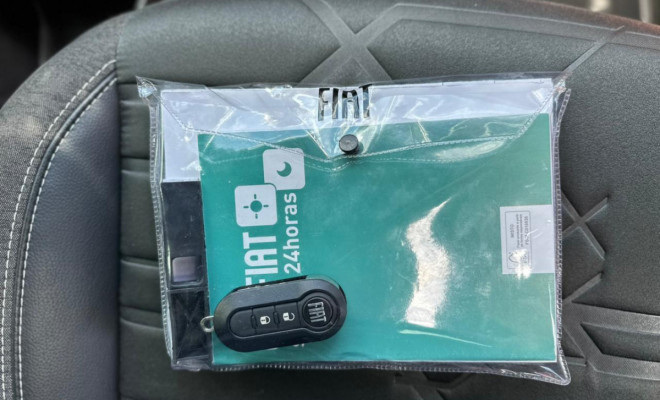 Fiat Strada Volcano 1.3 Flex 8V CD 2022 Flex-10