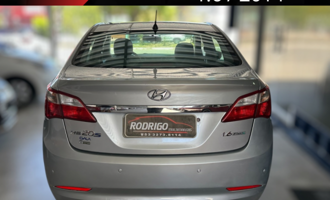 Hyundai HB20 C./C.Plus/C.Style 1.6 Flex 16V Mec. 2014 Flex-1