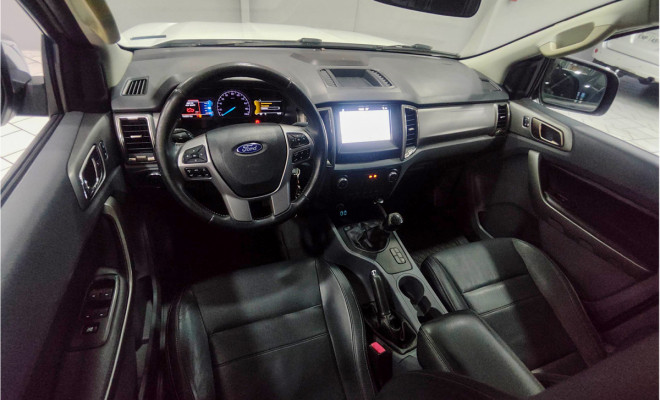 Ranger XLT 2.5 4x2 Flex Completo-10