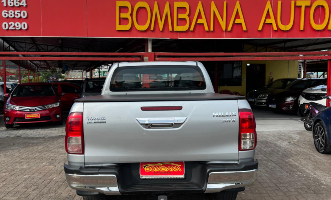 Toyota Hilux CD SRX 4x4 2.8 TDI 16V Diesel Aut. 2019 Diesel-2