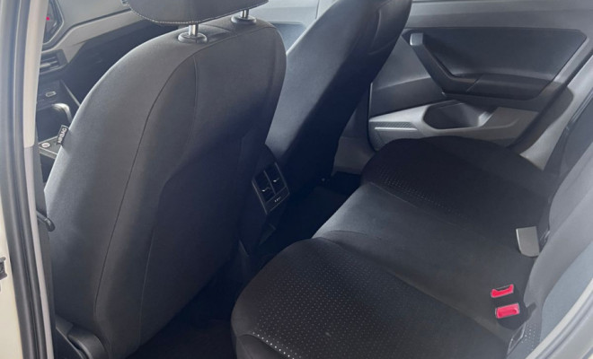 VW - VolksWagen Polo Comfort. 200 TSI 1.0 Flex 12V Aut. 2022 Flex-11