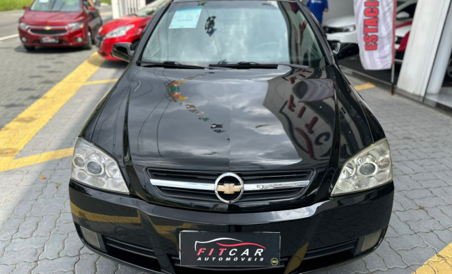 GM - Chevrolet Astra Advant. 2.0 MPFI 8V FlexP. 5p Aut. 2011 Flex