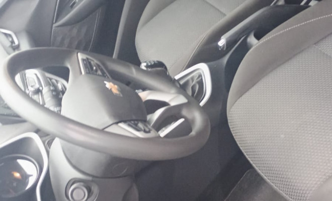 GM - Chevrolet ONIX HATCH LT 1.0 12V Flex 5p Mec. 2025 Flex-9