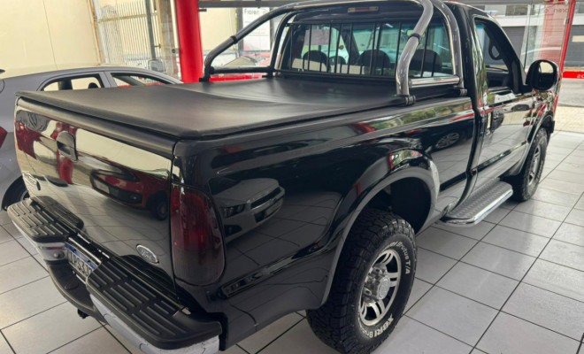 Ford F-250 XLT 3.9 4x2 Diesel TB 2009 Diesel-3