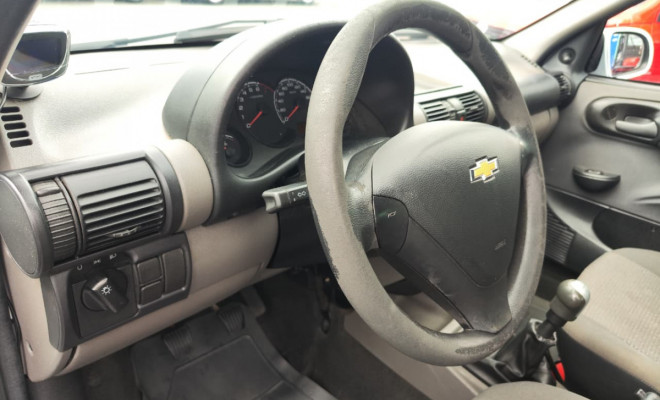 GM - Chevrolet Classic Life/LS 1.0 VHC FlexP. 4p 2015 Flex-5