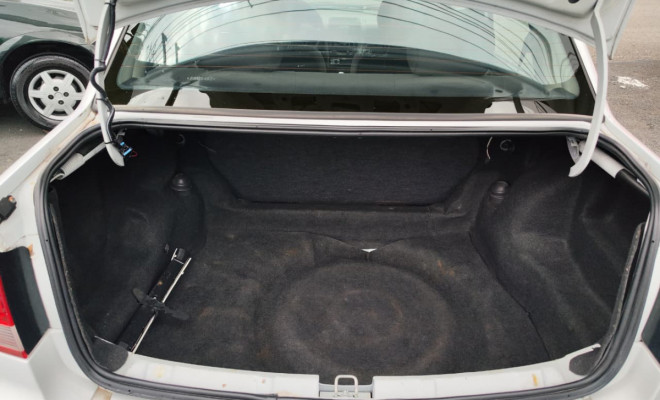 GM - Chevrolet Classic Life/LS 1.0 VHC FlexP. 4p 2015 Flex-8