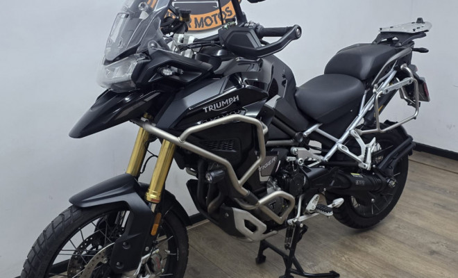 TRIUMPH TIGER 1200 RALLY EXPLORER 2024 Gasolina-2