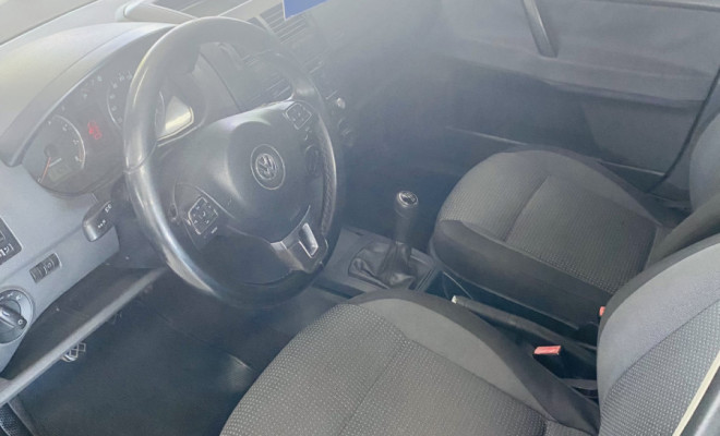 VW - VolksWagen Polo 1.6 E-Flex 8V 5p 2013 Flex-6