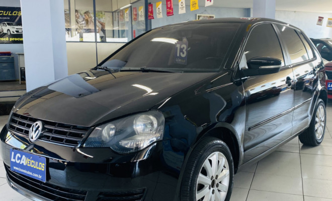 VW - VolksWagen Polo 1.6 E-Flex 8V 5p 2013 Flex-5