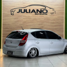 Hyundai i30 2.0 16V 145cv 5p Aut. 2011 Gasolina-1