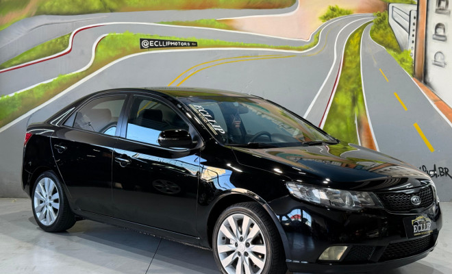 Kia Motors Cerato 1.6 16V Mec. 2012 Gasolina-0
