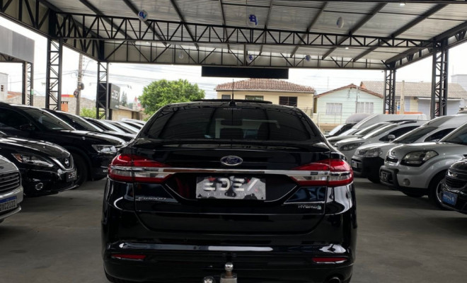 Ford Fusion Titanium 2.0 145cv Aut. (Híbrido) 2018 Gasolina-5