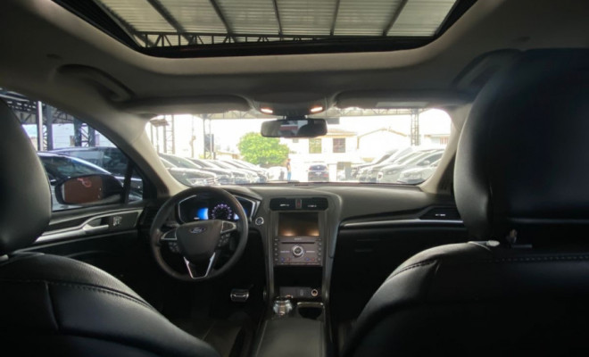 Ford Fusion Titanium 2.0 145cv Aut. (Híbrido) 2018 Gasolina-4