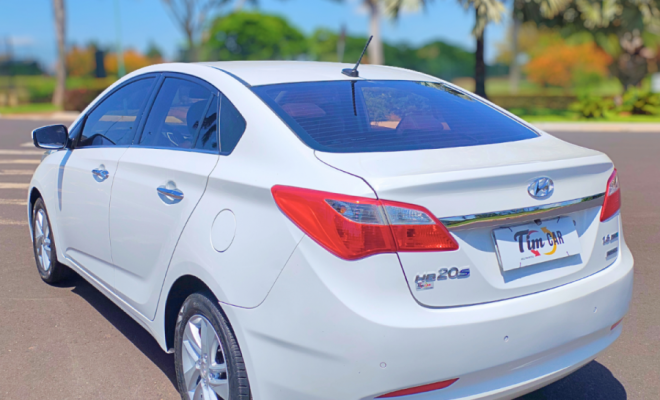 HB20S Premium 1.6 Flex Aut. 2014-5