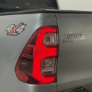 Toyota Hilux SRV 2022 Diesel BLINDADA-19