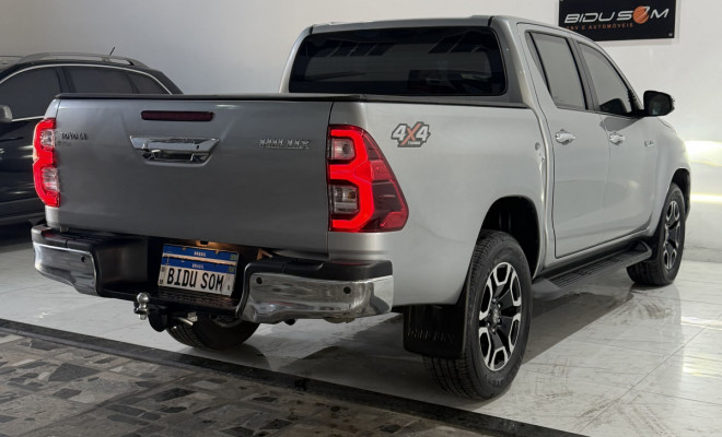 Toyota Hilux SRV 2022 Diesel BLINDADA-16
