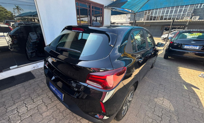 GM - Chevrolet ONIX HATCH 1.0 12V TB Flex 5p Aut. 2024 Flex-5