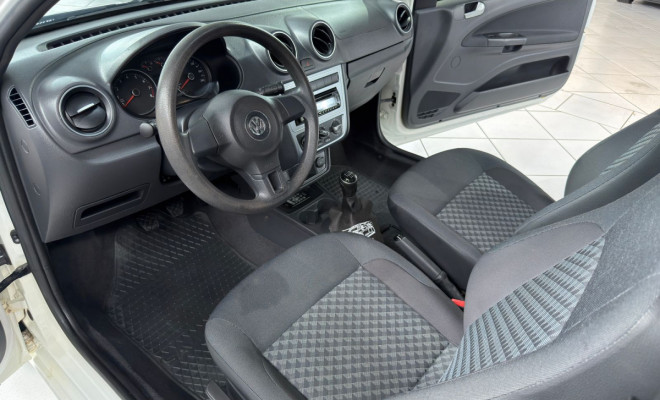 VW - VolksWagen Saveiro Trendline 1.6 T.Flex 8V 2016 Flex-10