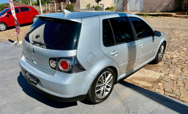 VW - VolksWagen Golf Sportline 1.6 Mi Total Flex 8V 4p 2011 Flex-3